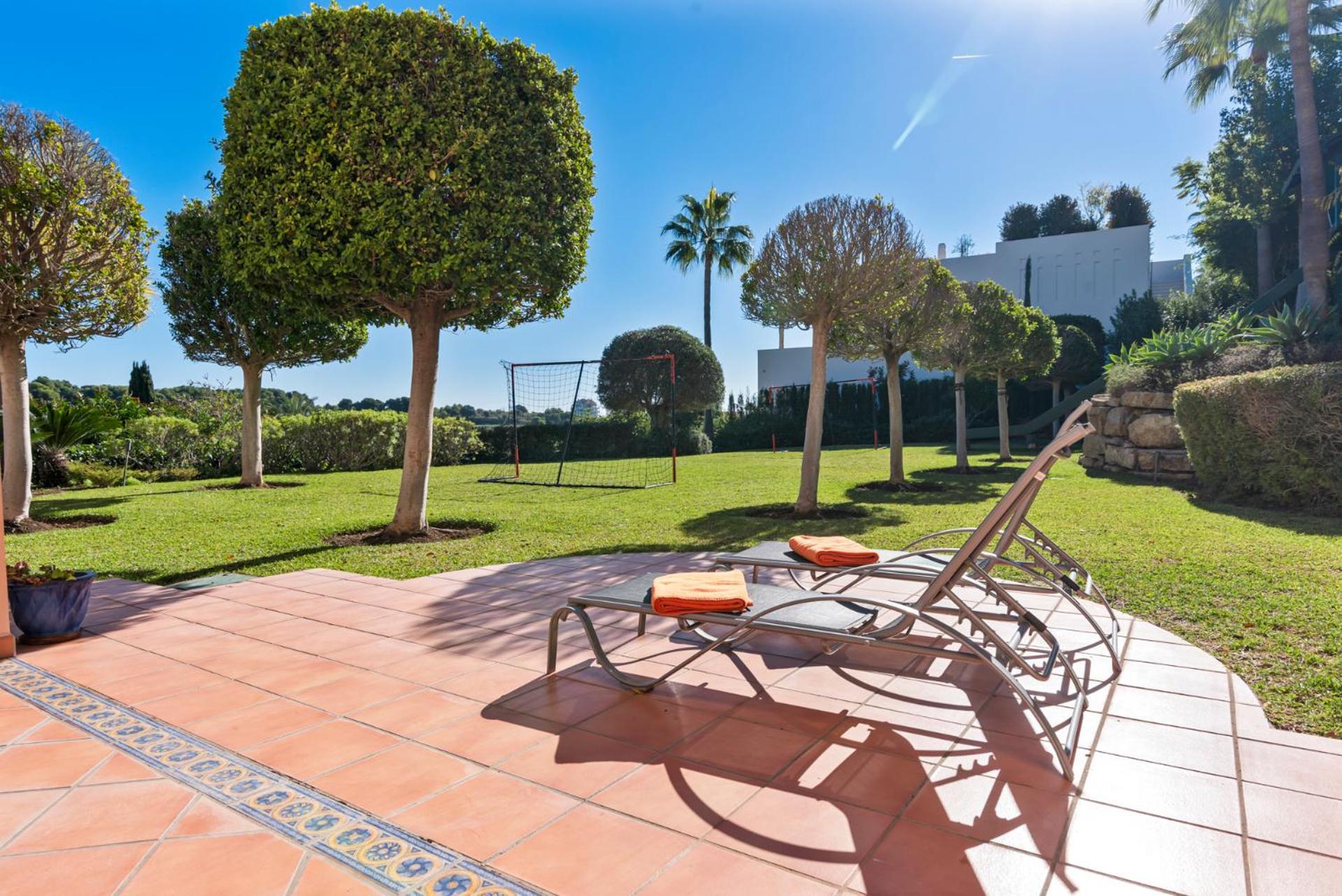 Luxury Villa Robledal By Mabiente - Views Of The Sea And The Golf Course Marbella Exteriör bild